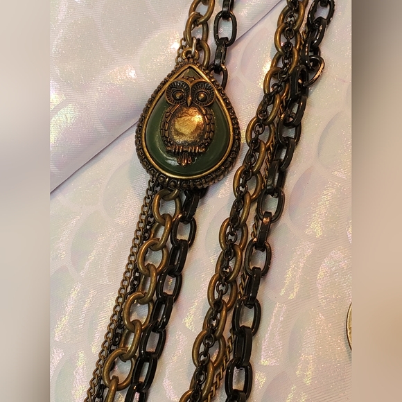 Owl Pendant Multistrand Chainlink Costume Necklace Modern - Picture 11 of 12